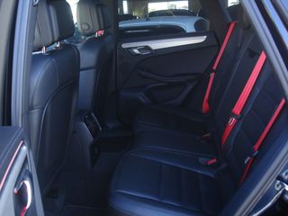 Porsche Macan 2023