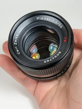 Obiettivo Carl Zeiss Planar 50mm 1.4 T* Contax