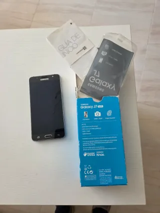 Samsung Galaxy J7 Negro