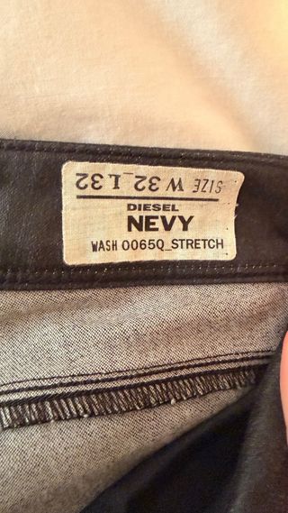 Pantalones Diesel negros sin estrenar