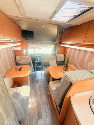 Autocaravana Movilvetta Doble Salón