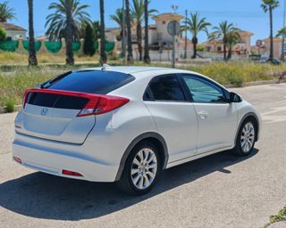 Honda Civic 2.2 i-DTEC Executive