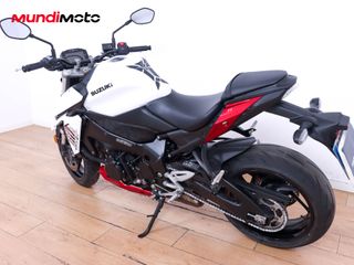 SUZUKI GSX-S 950 A2