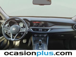 Alfa Romeo Stelvio 2.0 Petrol First Edition (I) Q4 206 kW (280 CV)