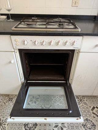 Cocina completa equipada