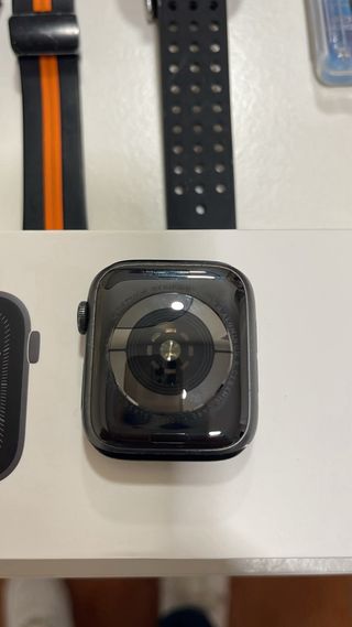 Apple Watch Series 5 + Accesorios