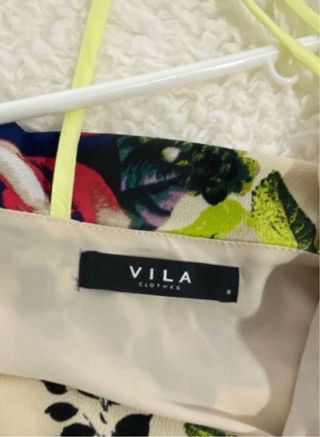 Vestido Vila flores