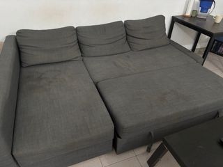 Sofá chaise longue extensible con almacenaje