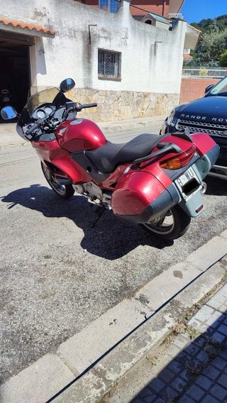 Honda Deauville 650 Roja