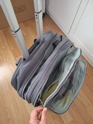 Maleta de mano Kipling gris para portátil