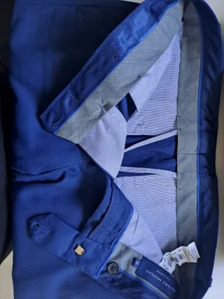 Traje azul hombre