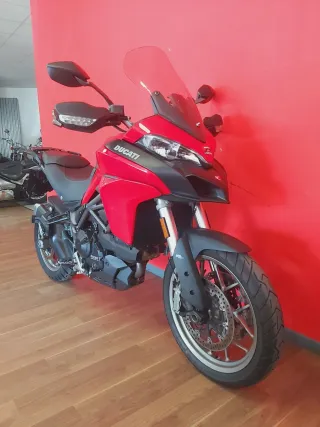 Ducati Multistrada 950 Roja