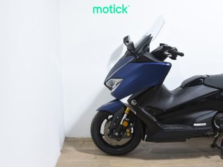 YAMAHA TMAX 530