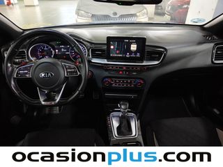 Kia Ceed 1.4 T-GDi GT Line DCT 103 kW (140 CV)