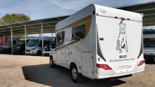 Autocaravana Perfilada Carado T 135 cama francesa