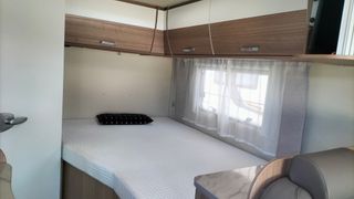 Autocaravana Perfilada Carado T 135 cama francesa