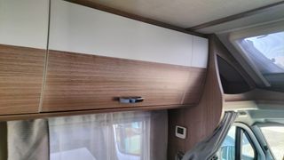 Autocaravana Perfilada Carado T 135 cama francesa