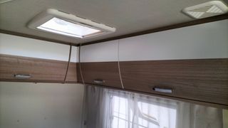 Autocaravana Perfilada Carado T 135 cama francesa