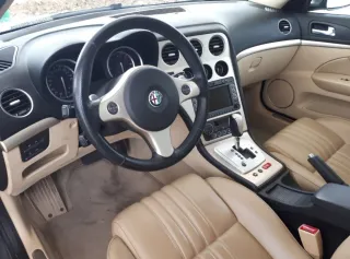 Alfa Romeo Jtdm 200. Madrid. Por cambio residencia