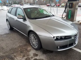 Alfa Romeo Jtdm 200. Madrid. Por cambio residencia