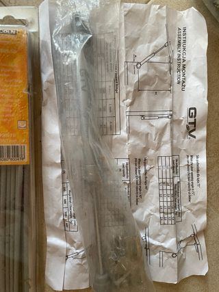 Pack, lote de herramientas y repuestos variados.