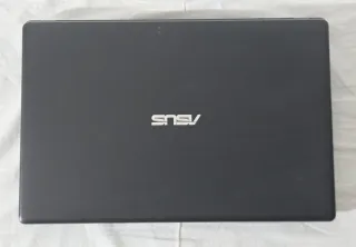 Portátil ASUS 15.6" | 4GB RAM | 750GB HDD |