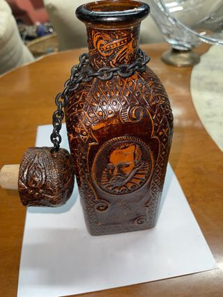Botella Cuero Miguel de Cervantes