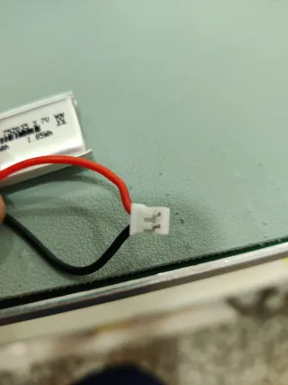 4 Baterías Recargables 3.7V 500mAh