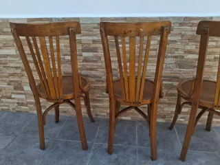 3 Sillas madera estilo Thonet