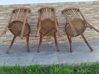 3 Sillas madera estilo Thonet