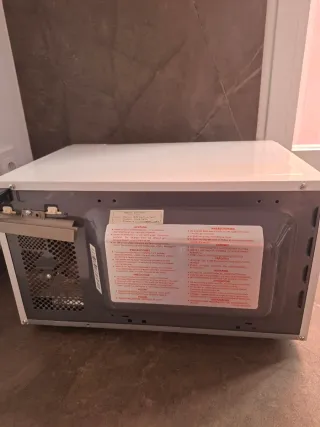 Microondas Panasonic NN-E201WM (800W)
