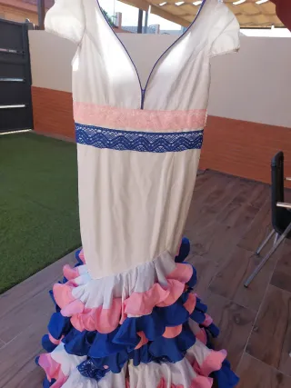 Traje de Flamenca blanco volantes