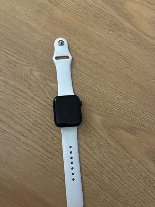 Apple Watch SE 44 mm Negro/Blanco