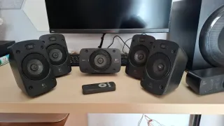 Altavoces Logitech 5.1 THX Negro