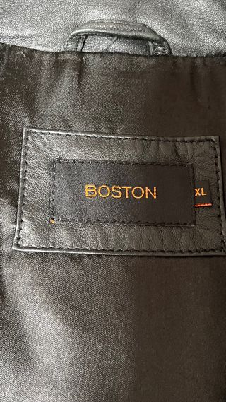 Chaqueta de piel ovina negra