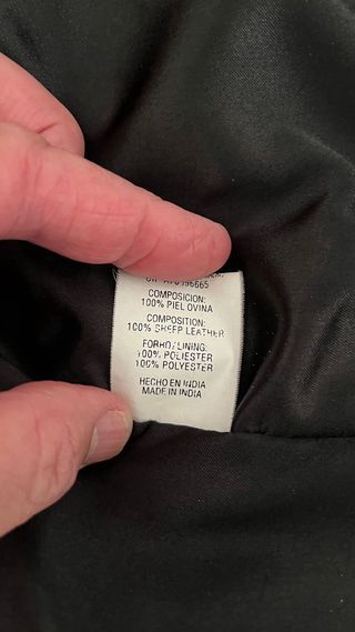 Chaqueta de piel ovina negra