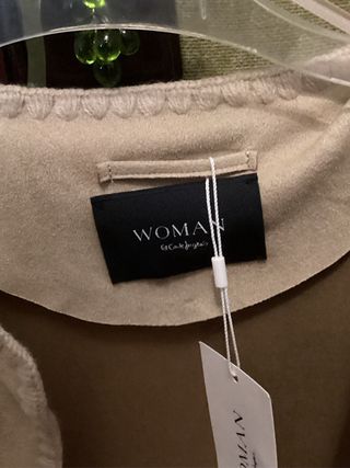 Chaqueta Woman Beige Talla XS. Nueva