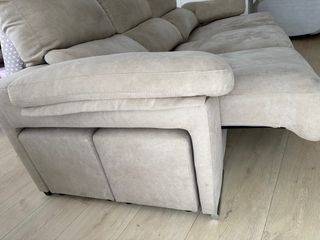 Sofá de tela beige 3 plazas