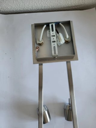 Lámpara de techo orientable de acero inoxidable