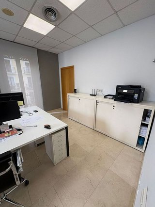 Oficina en alquiler en Centre en Girona