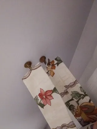 URGE TRASLADO cortinas flores y cenefas