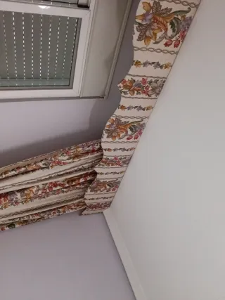 URGE TRASLADO cortinas flores y cenefas