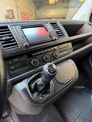 Volkswagen Multivan 2015