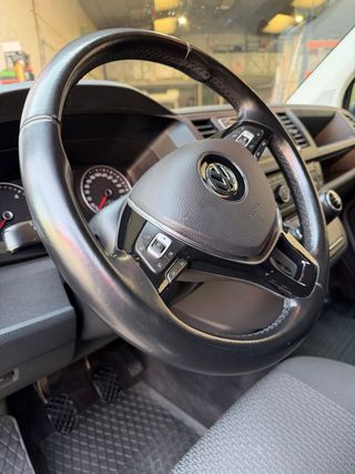 Volkswagen Multivan 2015