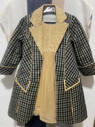 Vestido fiesta niñas dorado, edad 8-9 artesanal