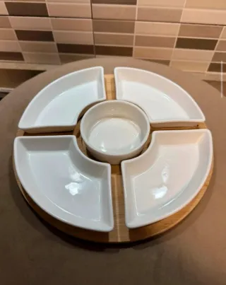 Vassoio Portavivande Rotante in Bambù e Ceramica