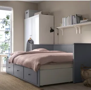 Diván nido HEMNES IKEA gris con colchones