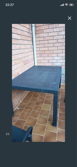 Mesa jardin gris