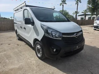 Opel Vivaro. 168.570klm