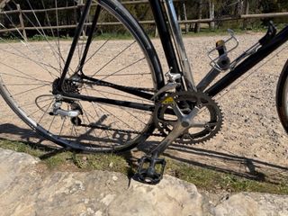 Bicicleta de carretera adaptada con manillar recto